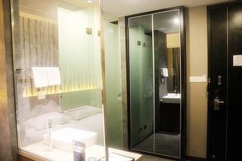 Jiujiang Tianhai Concept Hotel Buitenkant foto